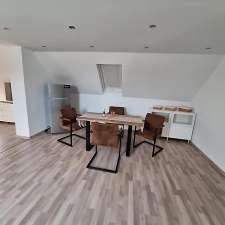 Grosszuegige 100 M2 Mit Terrasse Linz
